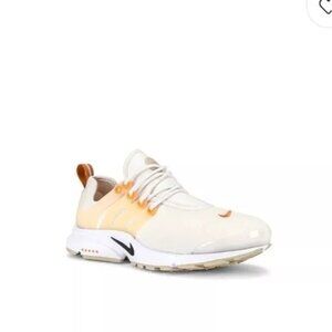 Nike Air Presto Sneakers in 'Sanddrift Light Curry' EUC